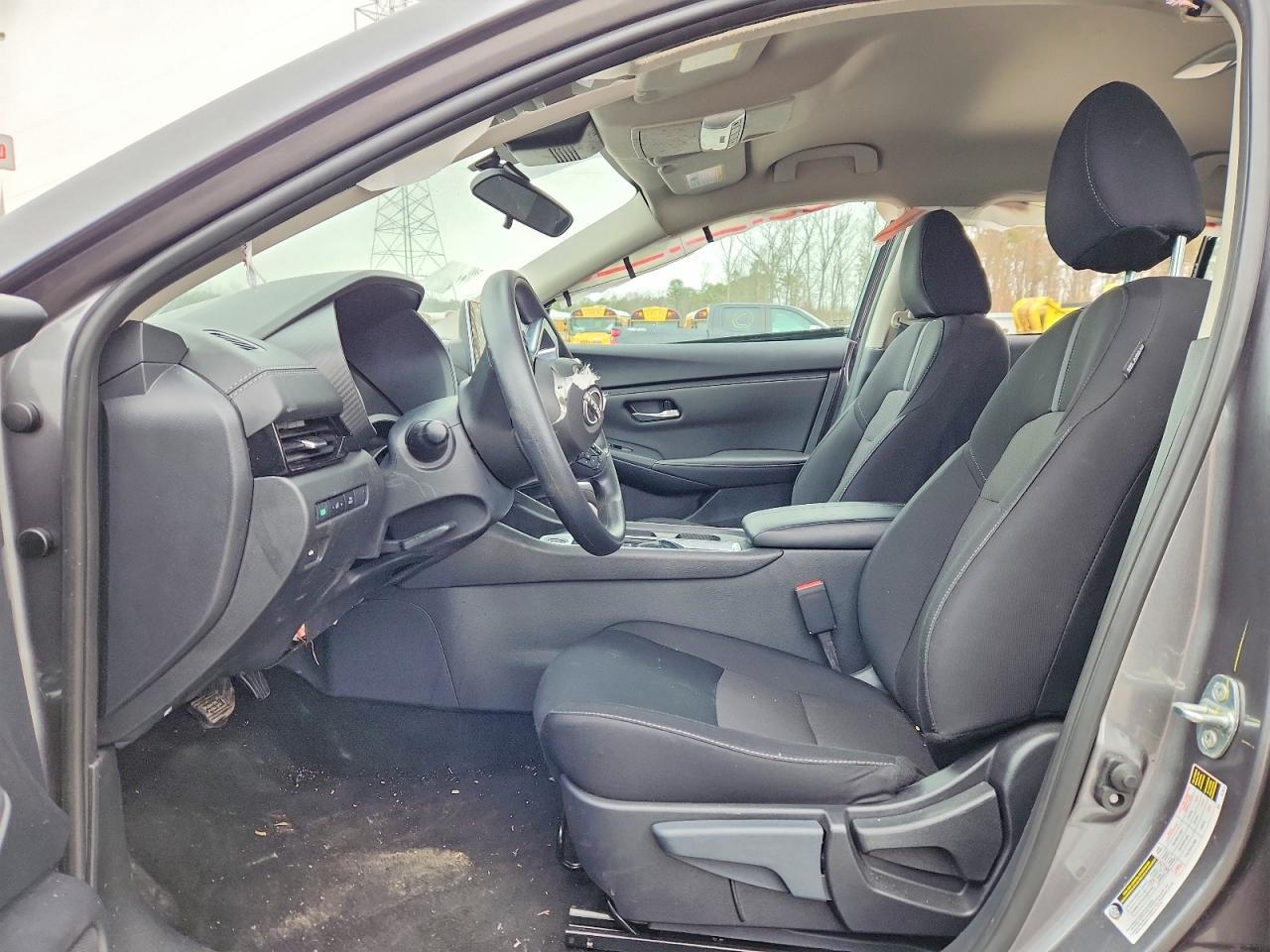 2025 Nissan Sentra Sv - Фото 7