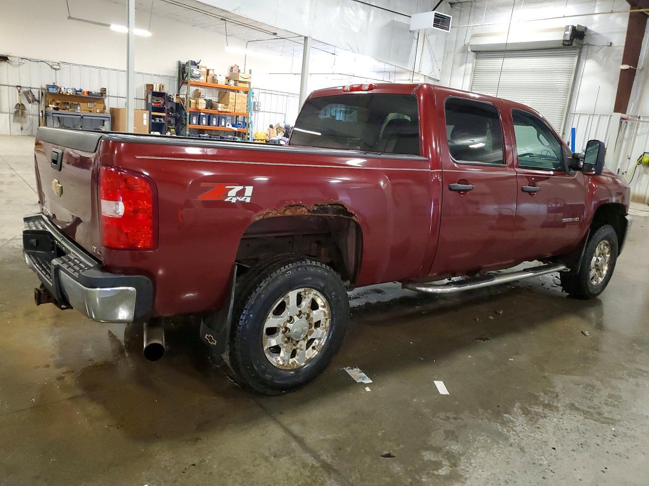 2013 Chevrolet Silverado K3500 Lt - Фото 3