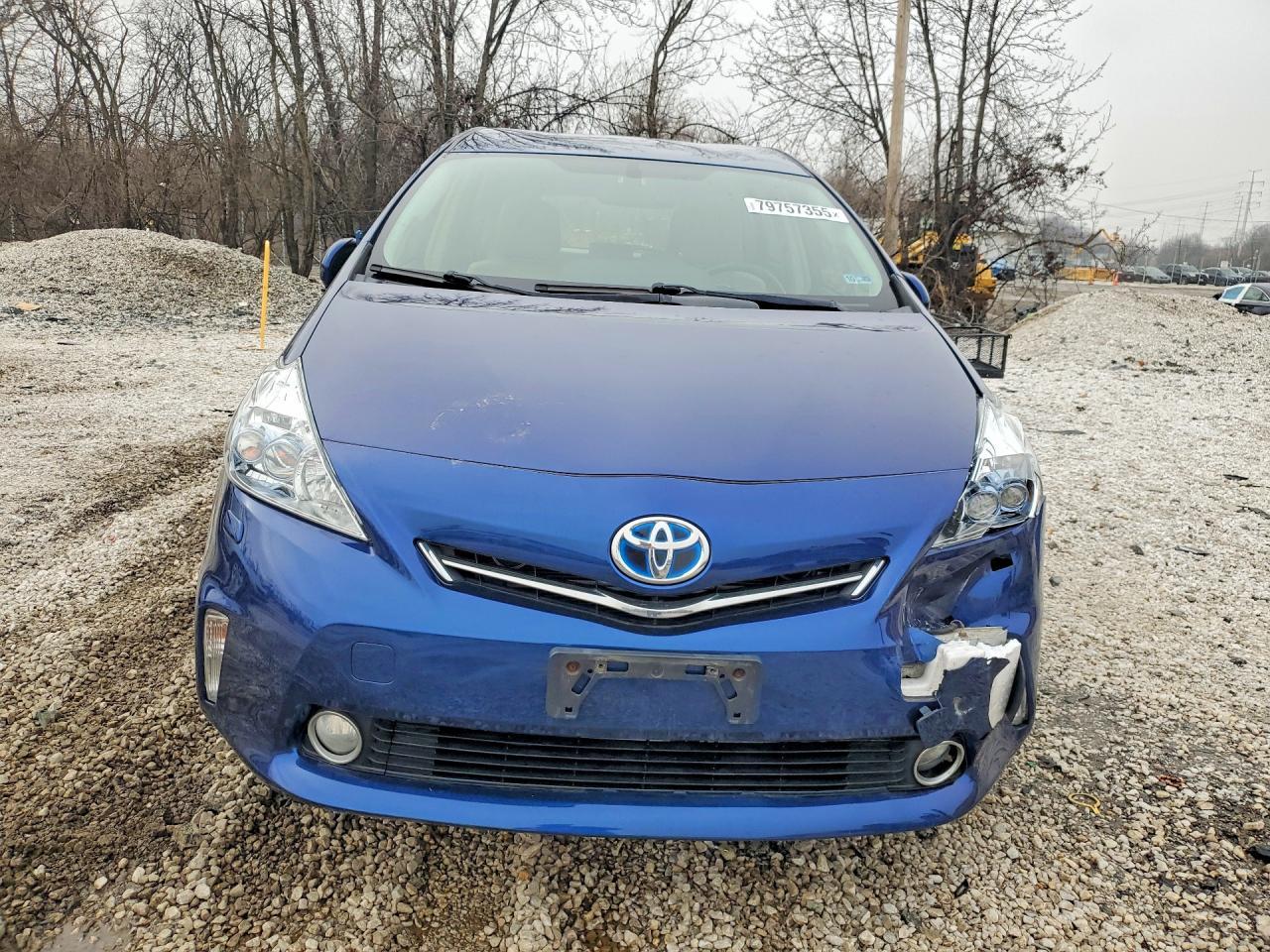 2013 Toyota Prius V Five - Фото 5