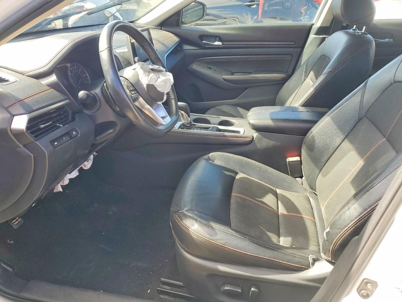 2020 Nissan Altima 2.5 Sr - Фото 7