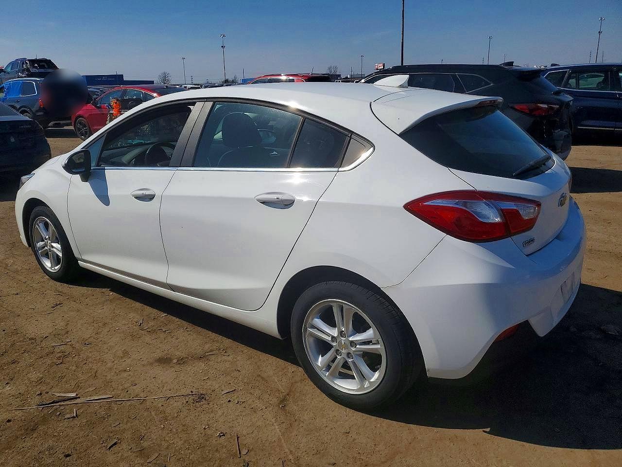 2018 Chevrolet Cruze Lt - Фото 2