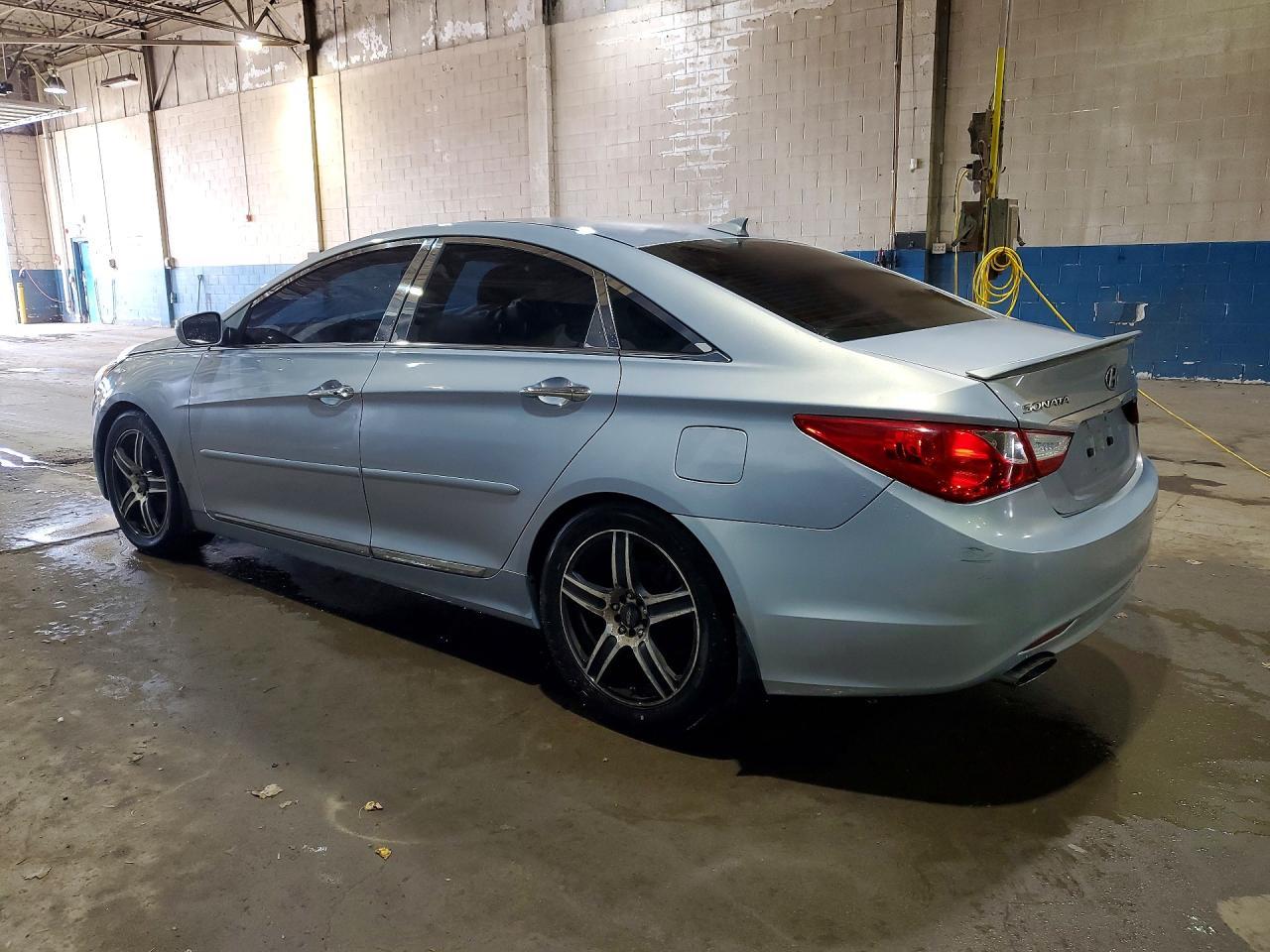 2012 Hyundai Sonata Se 2.0T - Фото 2