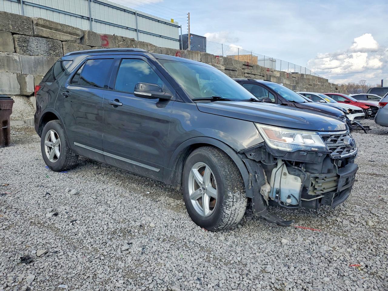 2018 Ford Explorer Xlt - Фото 4