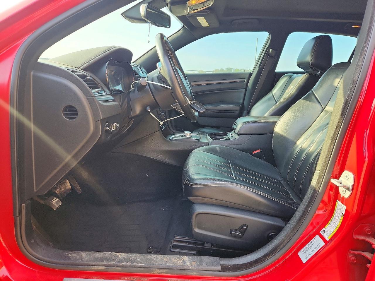 2015 Chrysler 300 S - Фото 7