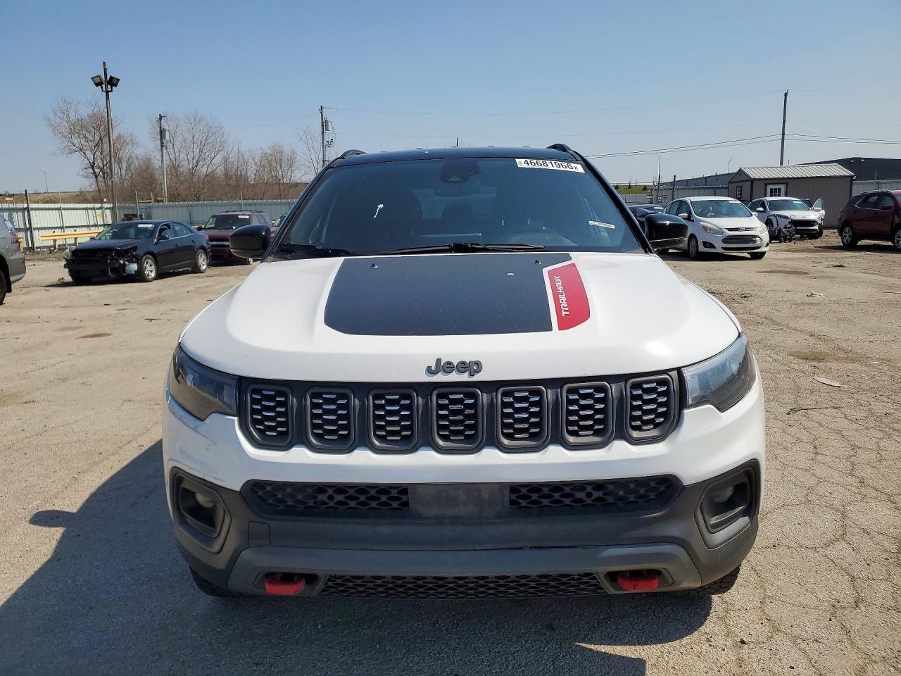 2025 Jeep Compass Trailhawk - Фото 5