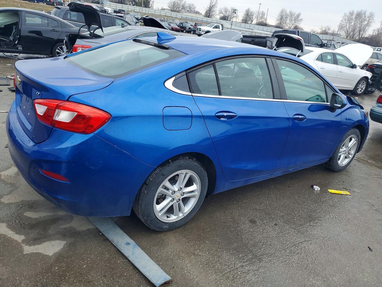 2016 Chevrolet Cruze Lt - Фото 3