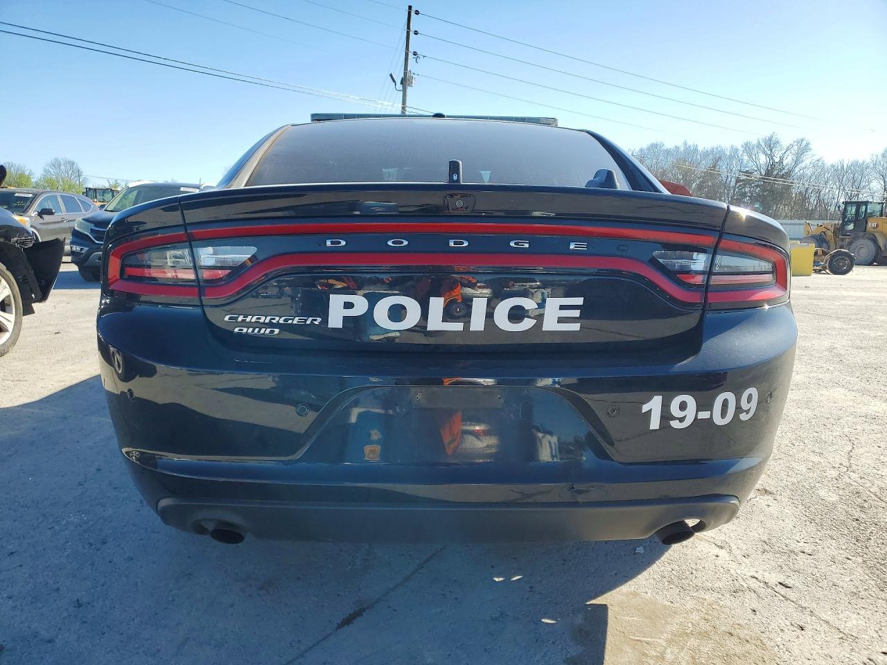 2019 Dodge Charger Police - Image 6