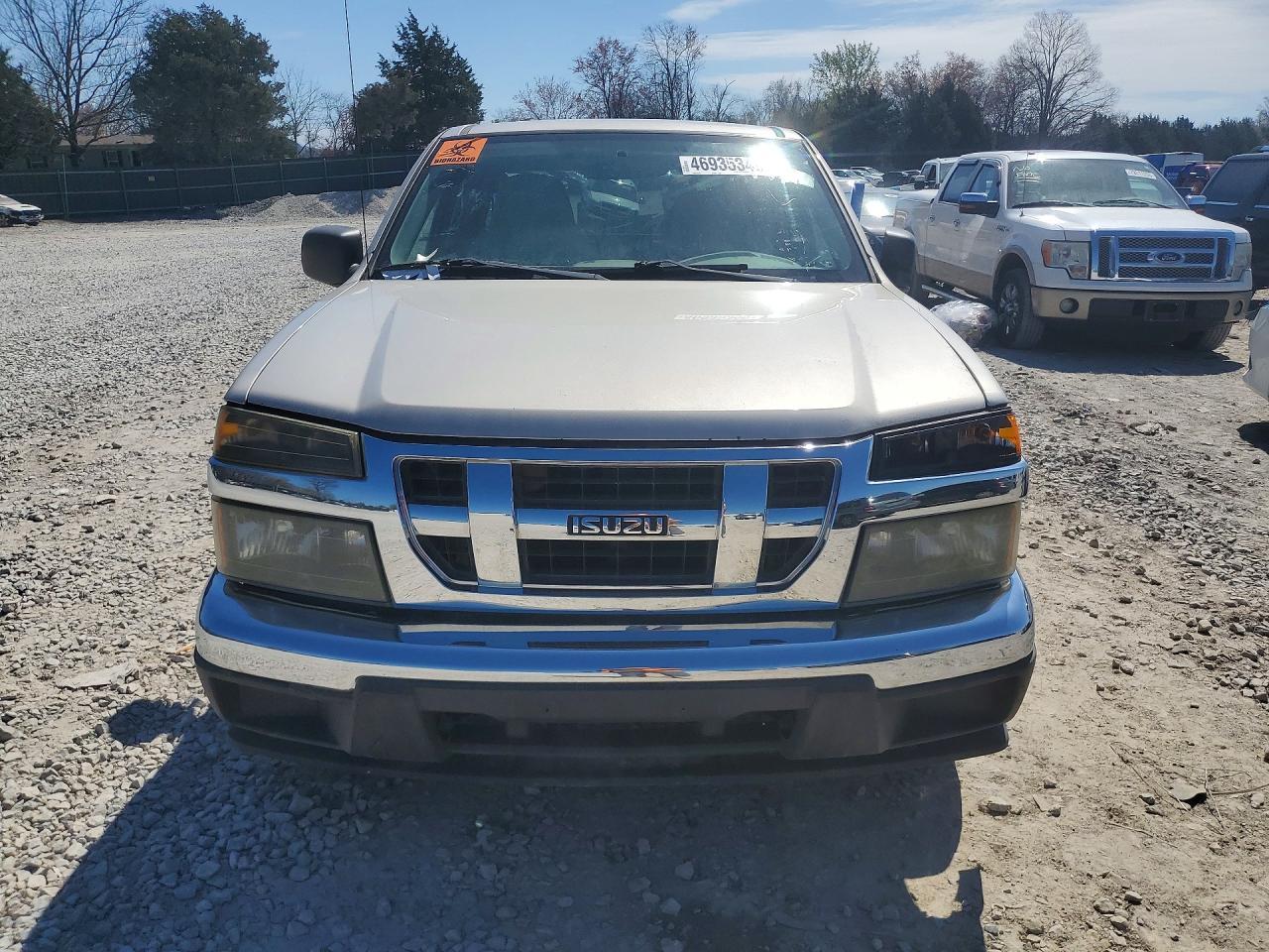 2008 Isuzu I-290 - Image 5