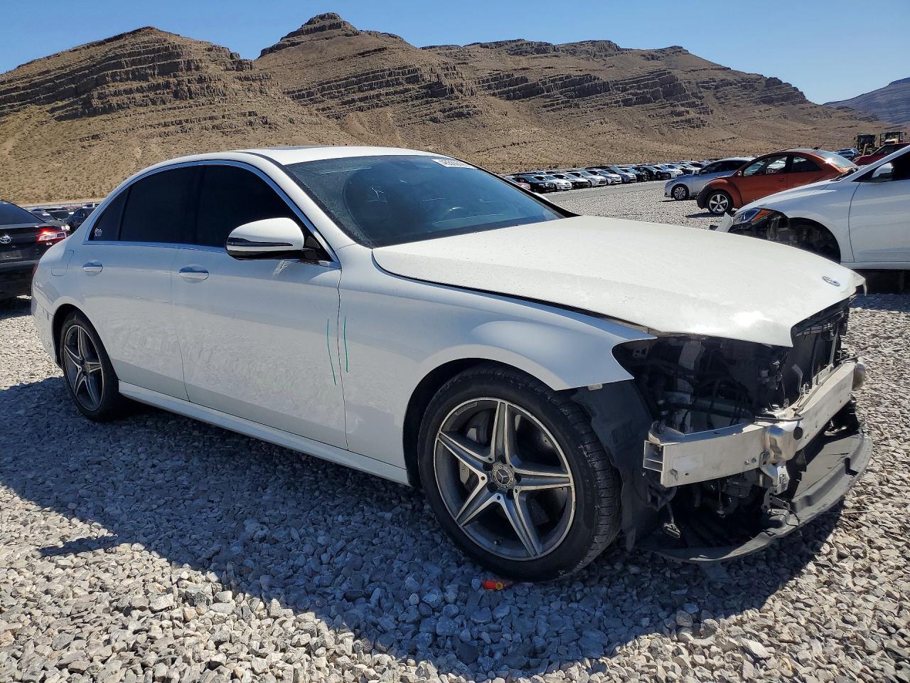 2018 Mercedes-Benz E 300 - Image 4