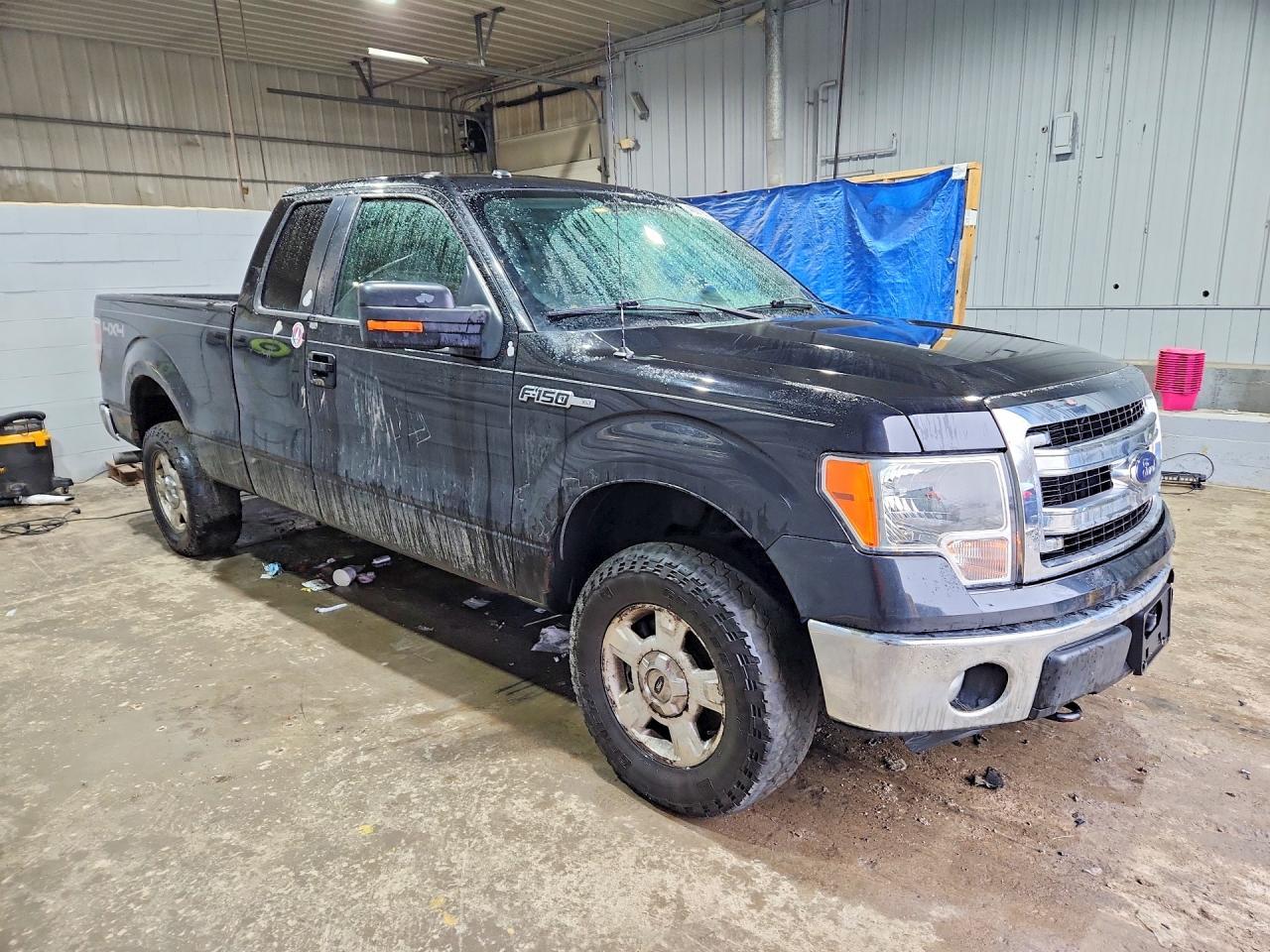 2014 Ford F150 Super Cab - Image 4