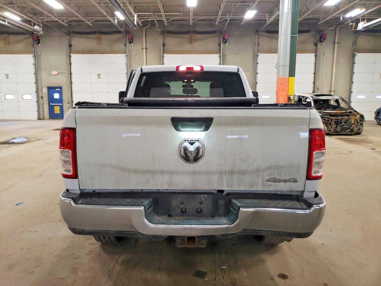 2023 Ram Trucks 2500 Tradesman - Фото 6