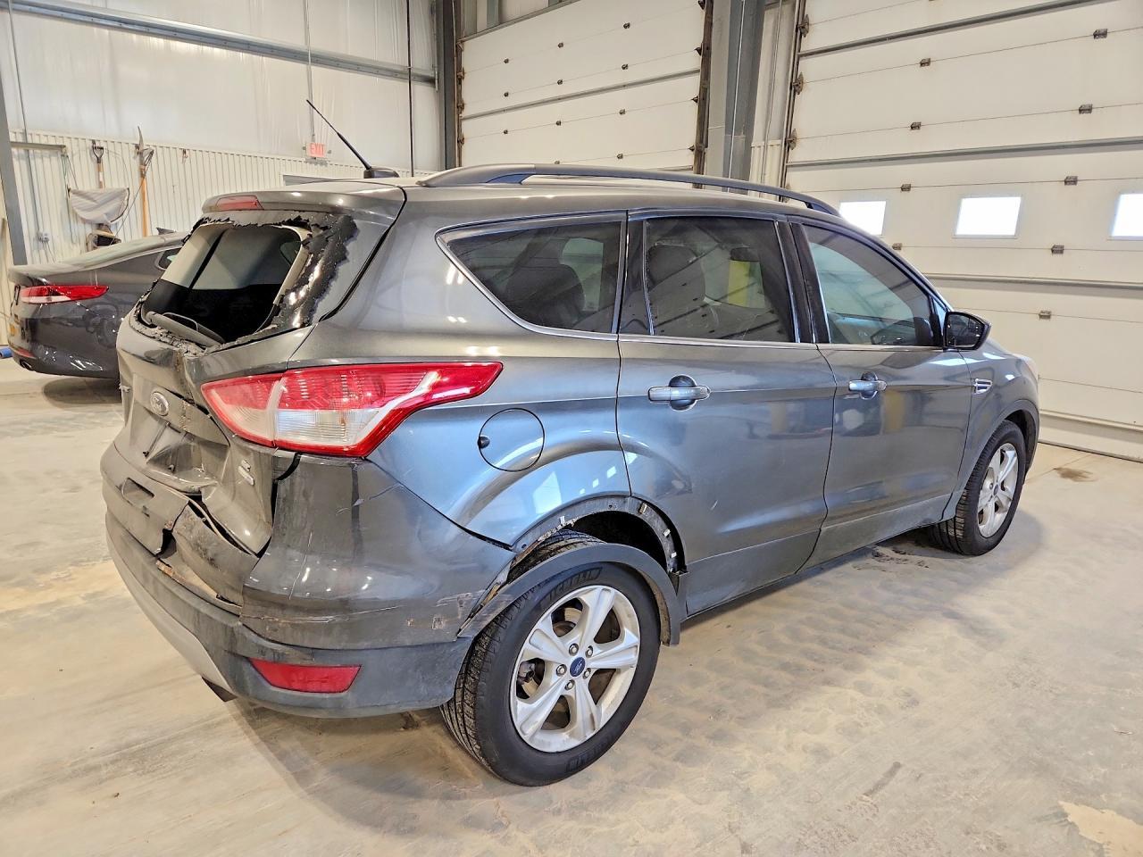 2015 Ford Escape Se - Фото 3