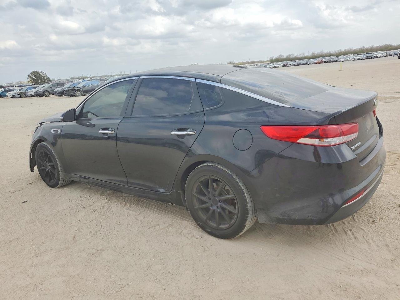 2018 Kia Optima Lx - Image 2