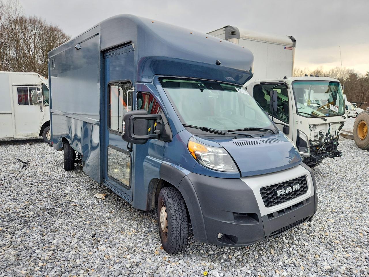 2022 Ram Promaster 3500 Delivery Truck - Фото 4