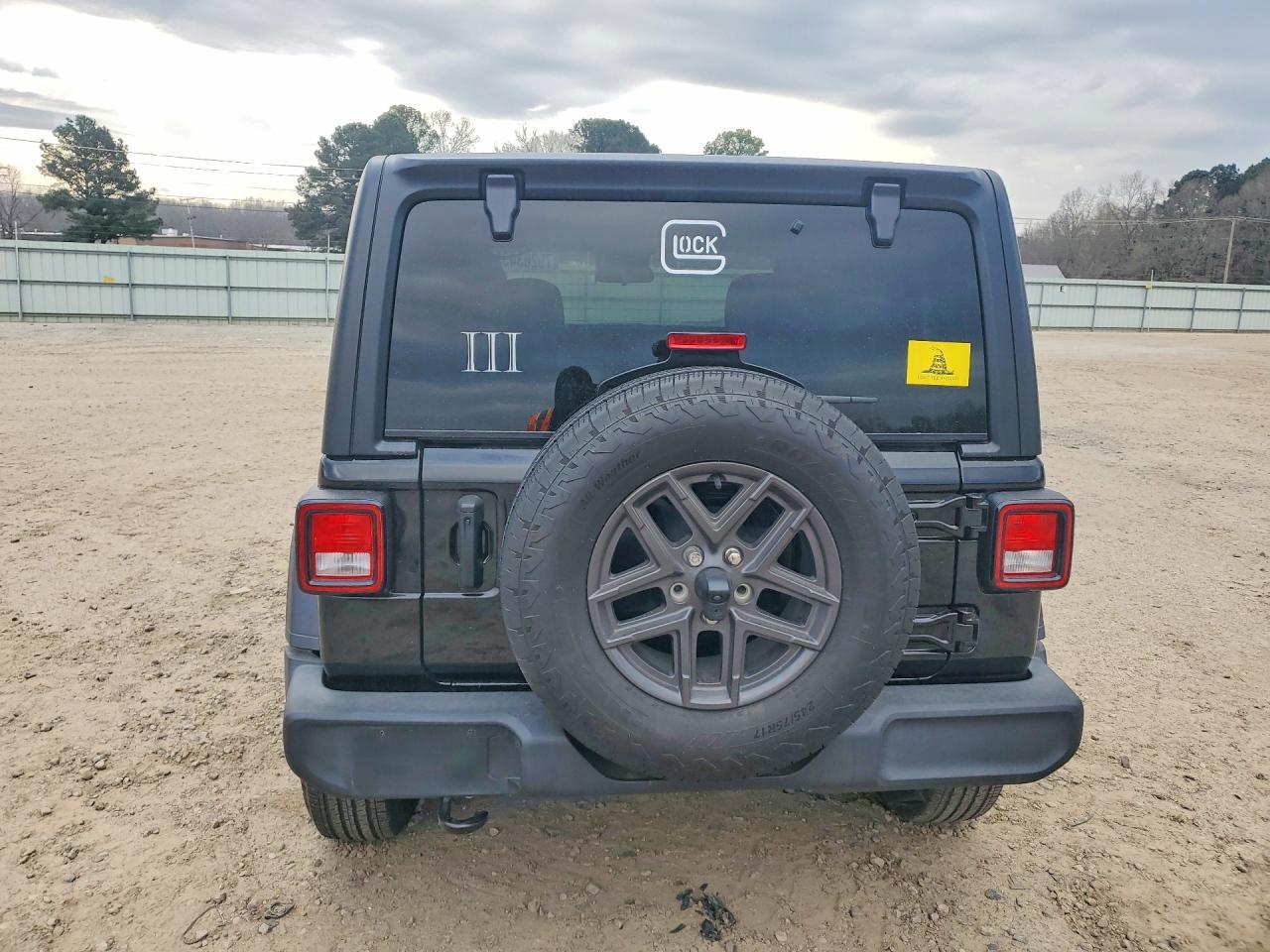 2024 Jeep Wrangler Sport - Image 6
