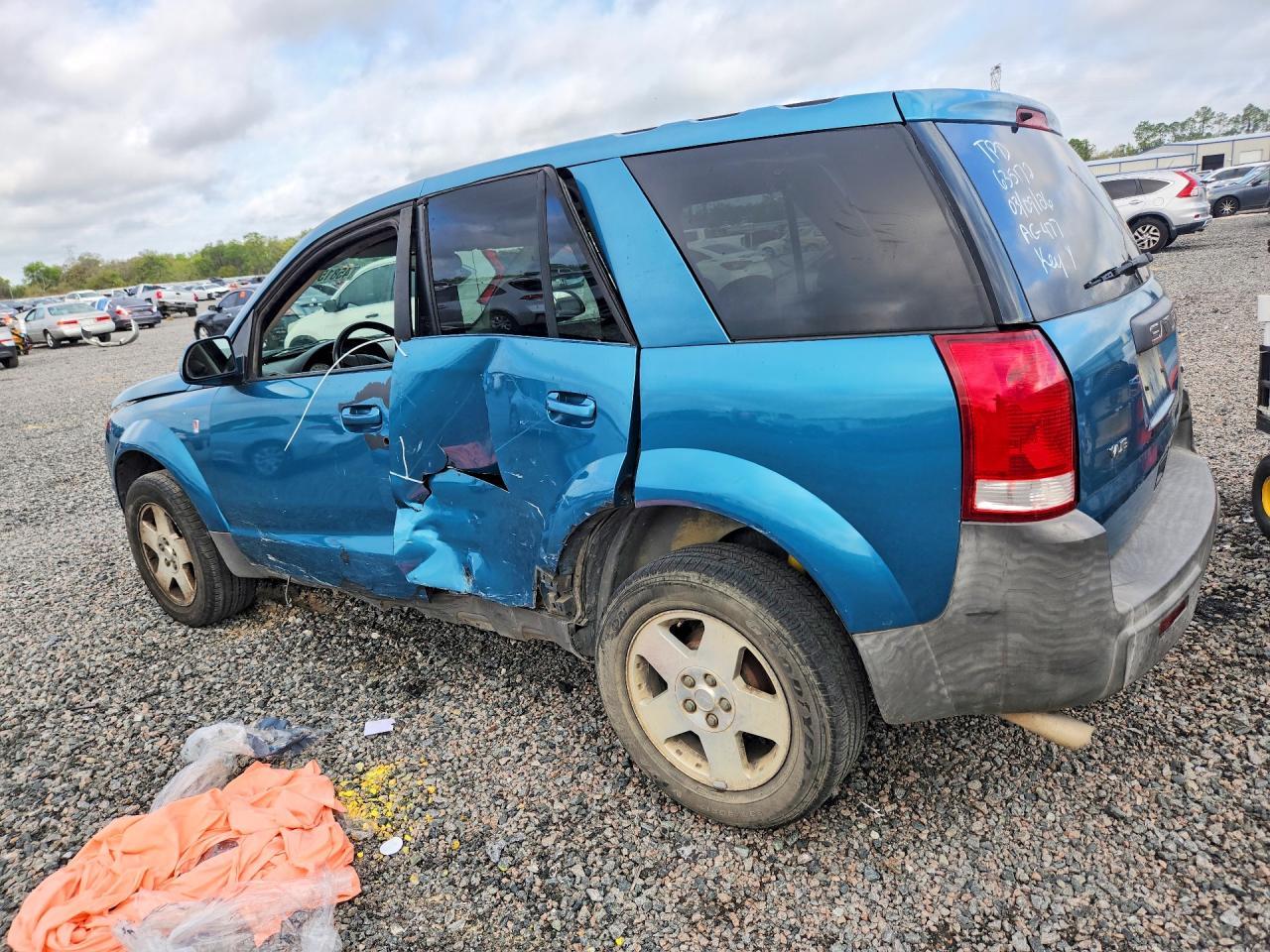 2005 Saturn Vue - Фото 2