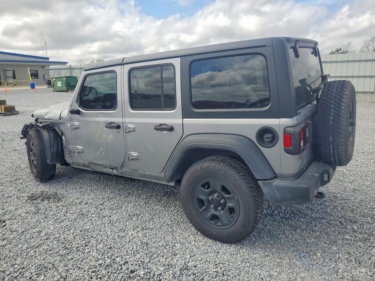 2018 Jeep Wrangler Unlimited Sport - Фото 2