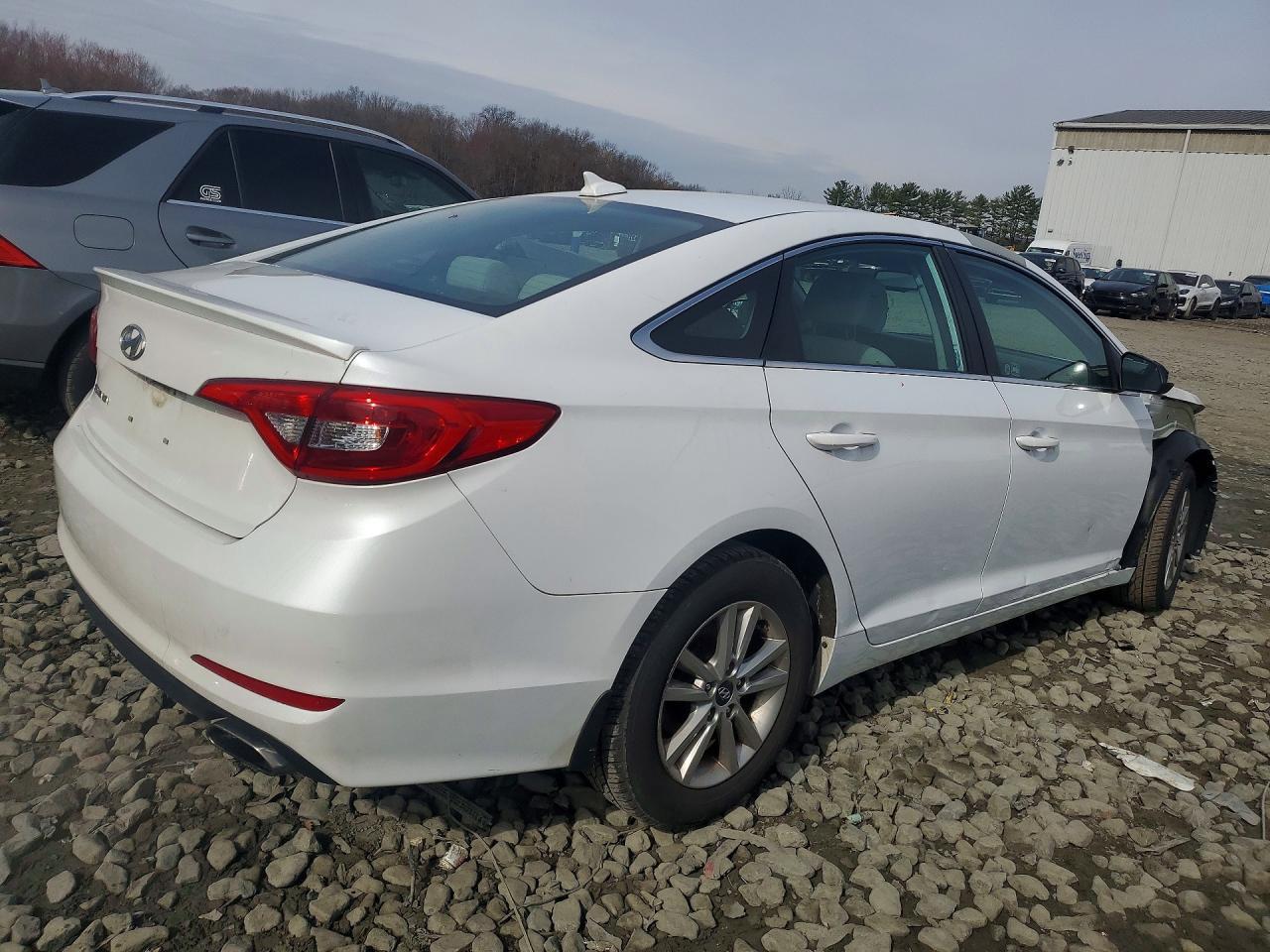2015 Hyundai Sonata Se - Фото 3