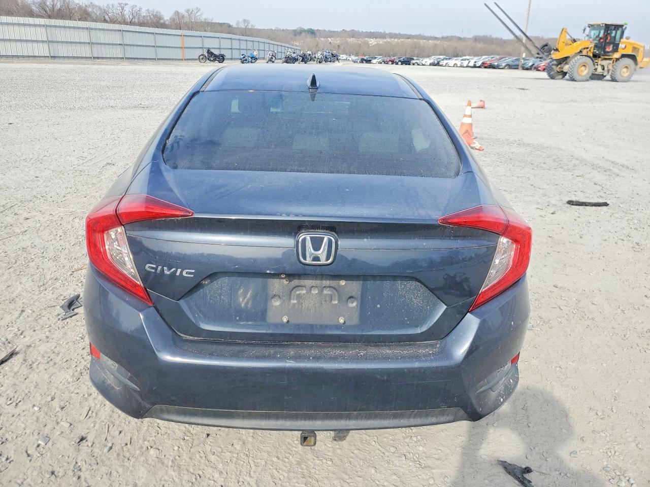 2018 Honda Civic Ex - Image 6