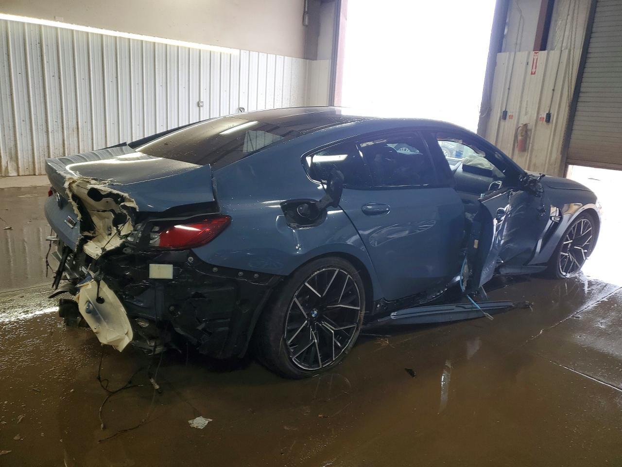 2022 BMW M8 - Image 3