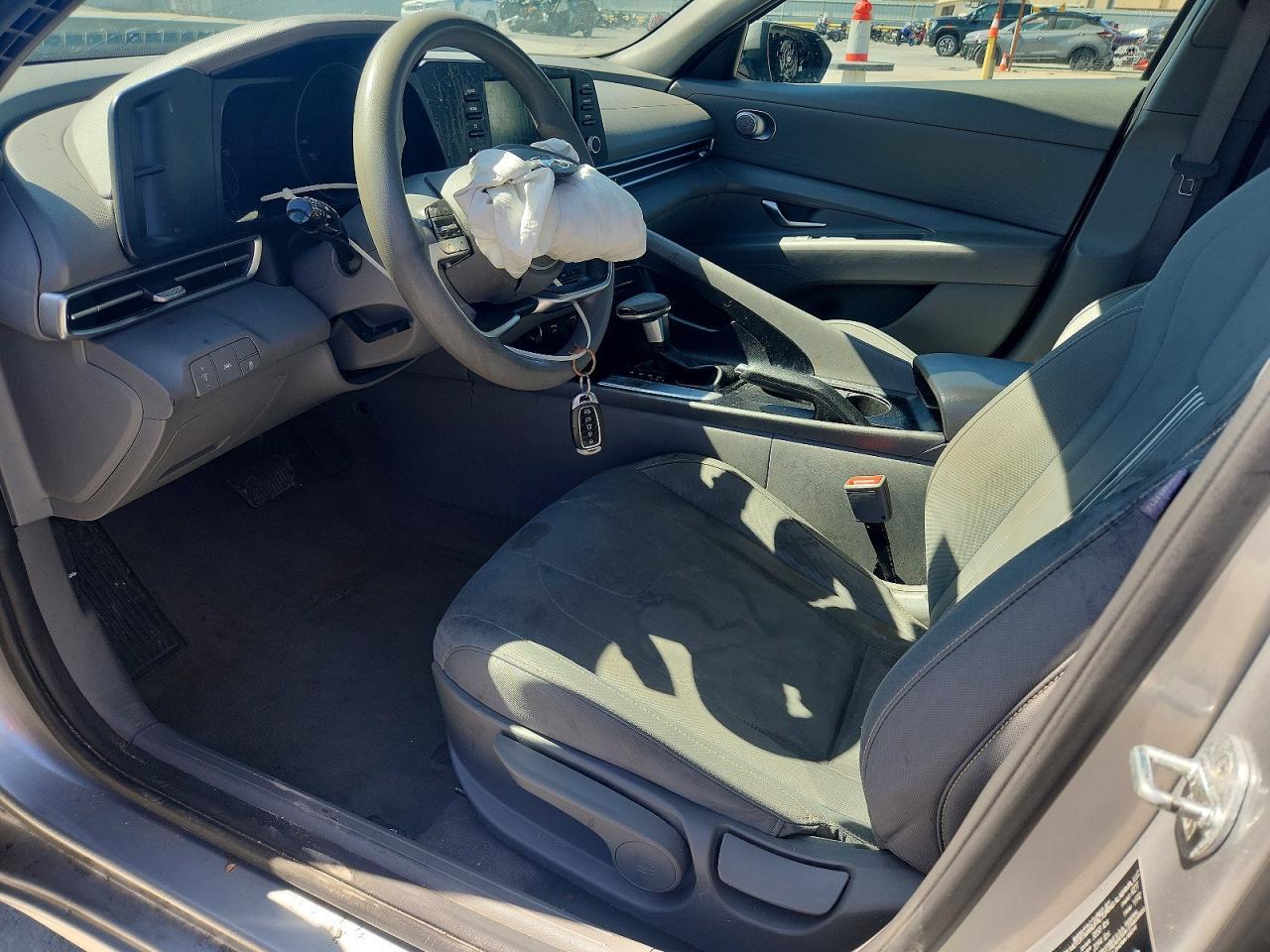 2021 Hyundai Elantra Sel - Фото 7