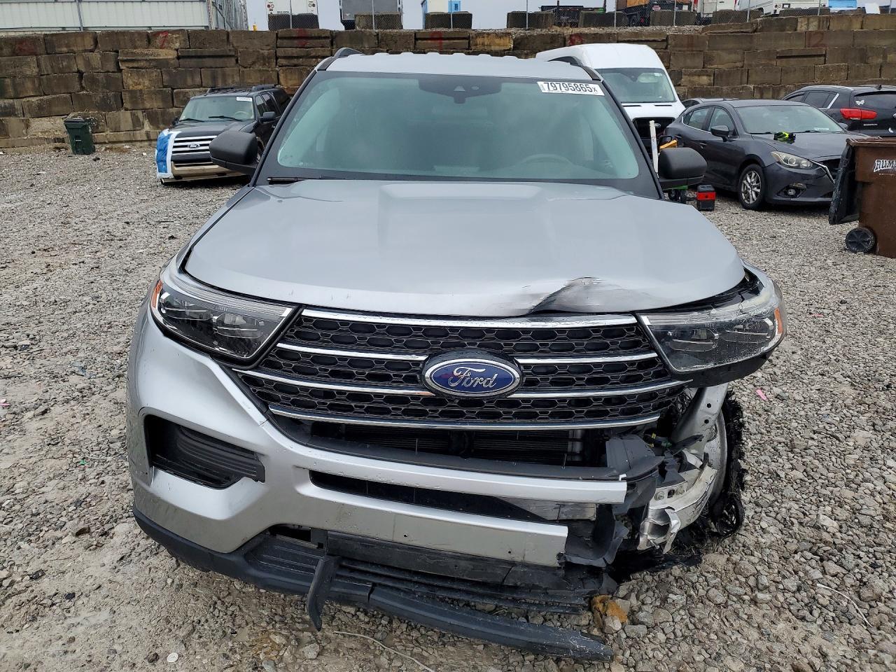 2020 Ford Explorer Xlt - Image 5