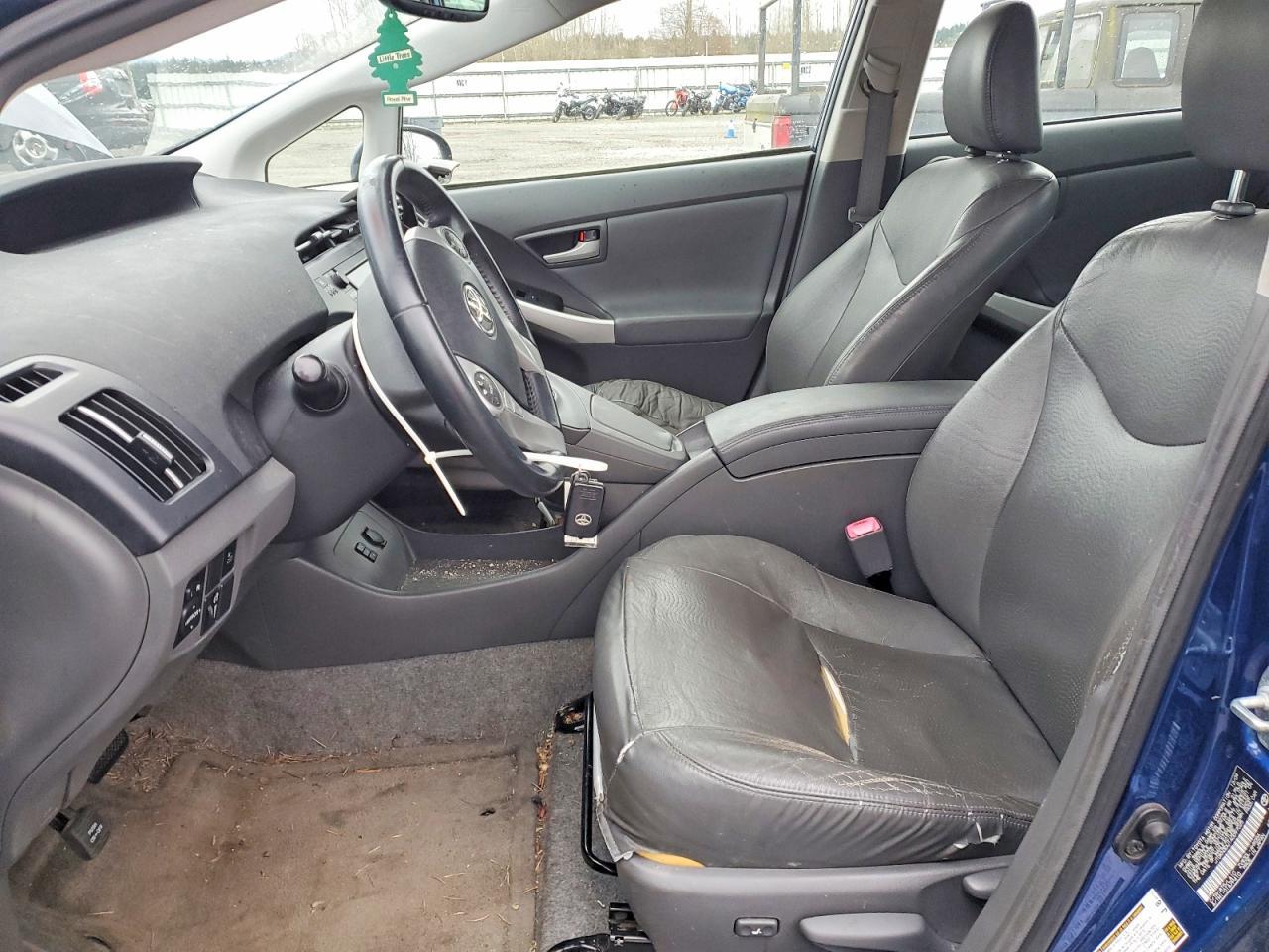 2010 Toyota Prius Iv - Фото 7