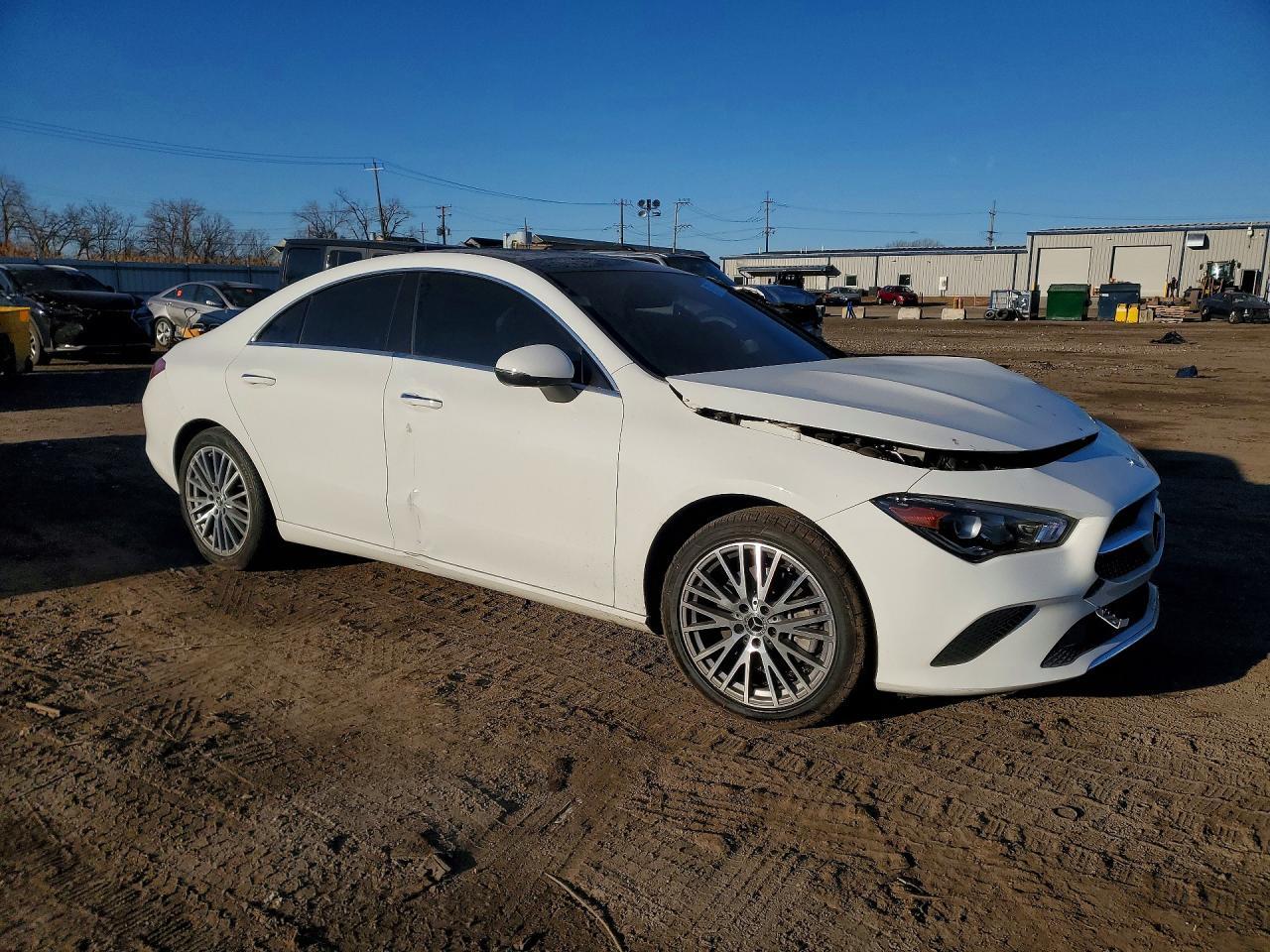 2022 Mercedes-Benz Cla 250 4Matic - Image 4