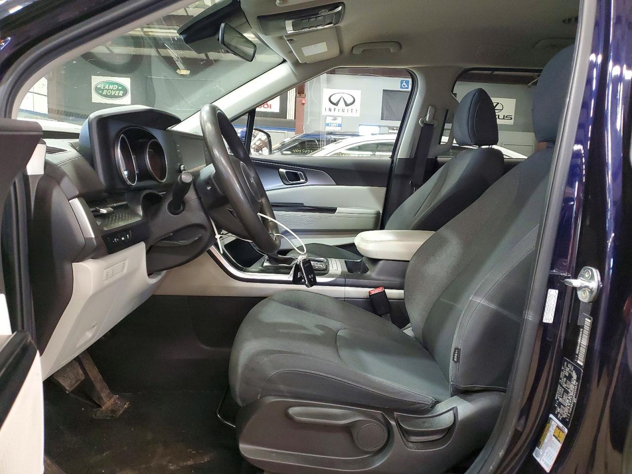 2022 Kia Carnival Lx - Фото 7