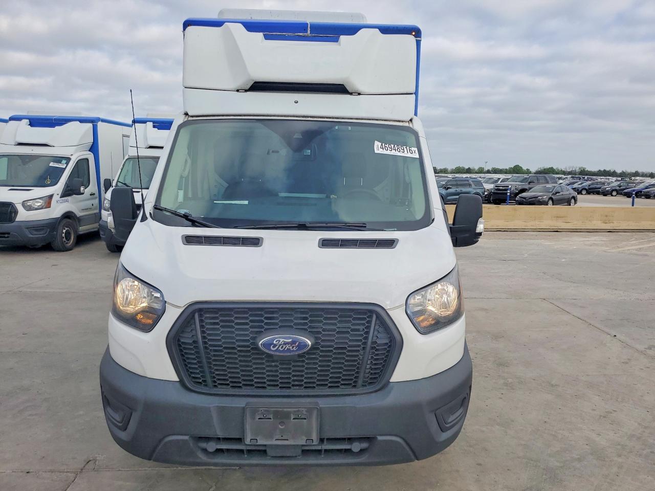 2022 Ford Transit Delivery Truck - Фото 5