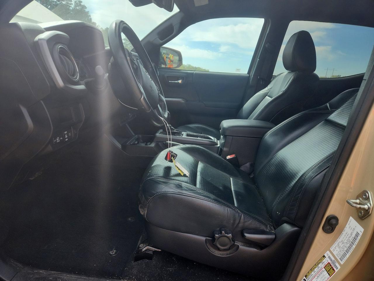2018 Toyota Tacoma Sr V6 - Image 7