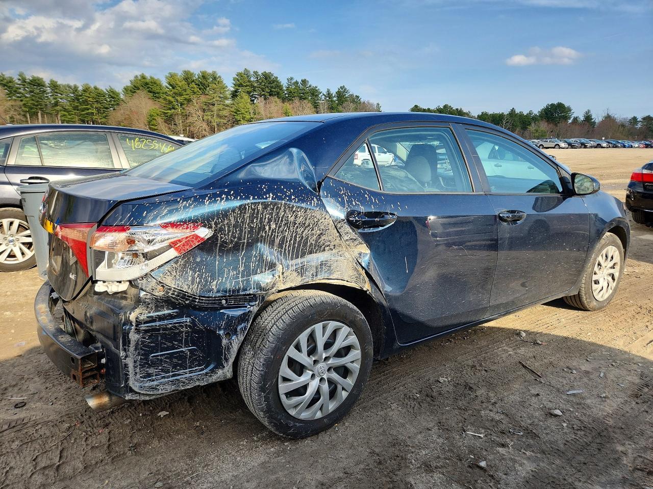 2019 Toyota Corolla Le - Image 3
