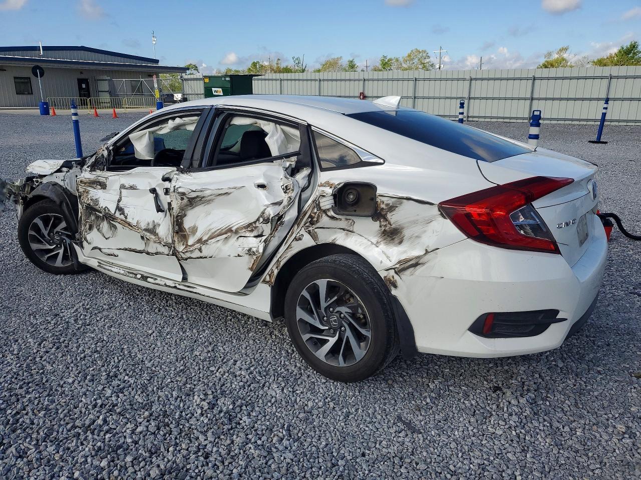 2017 Honda Civic Ex - Image 2