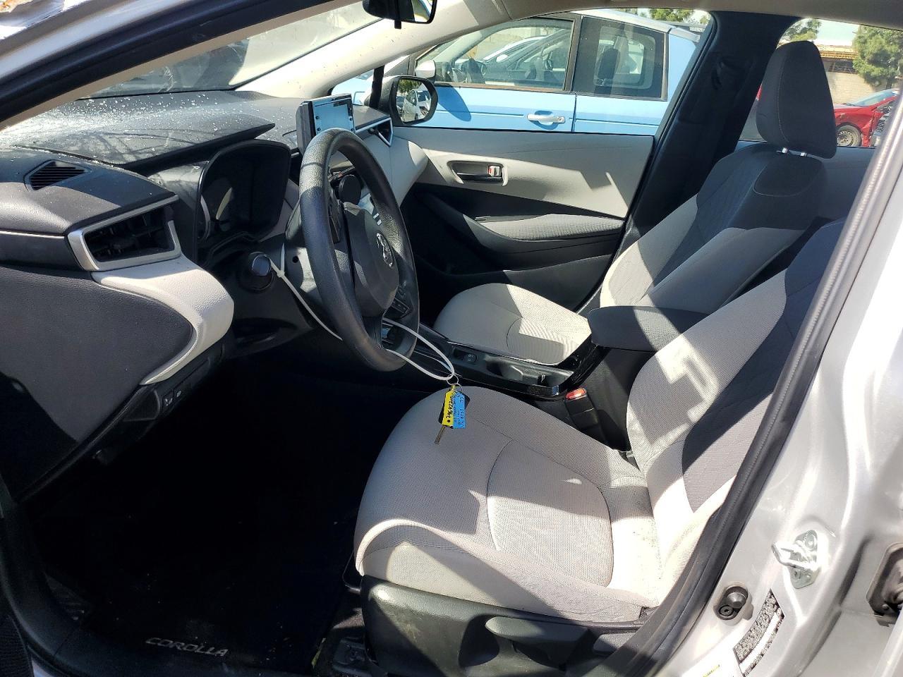 2022 Toyota Corolla Le - Фото 7