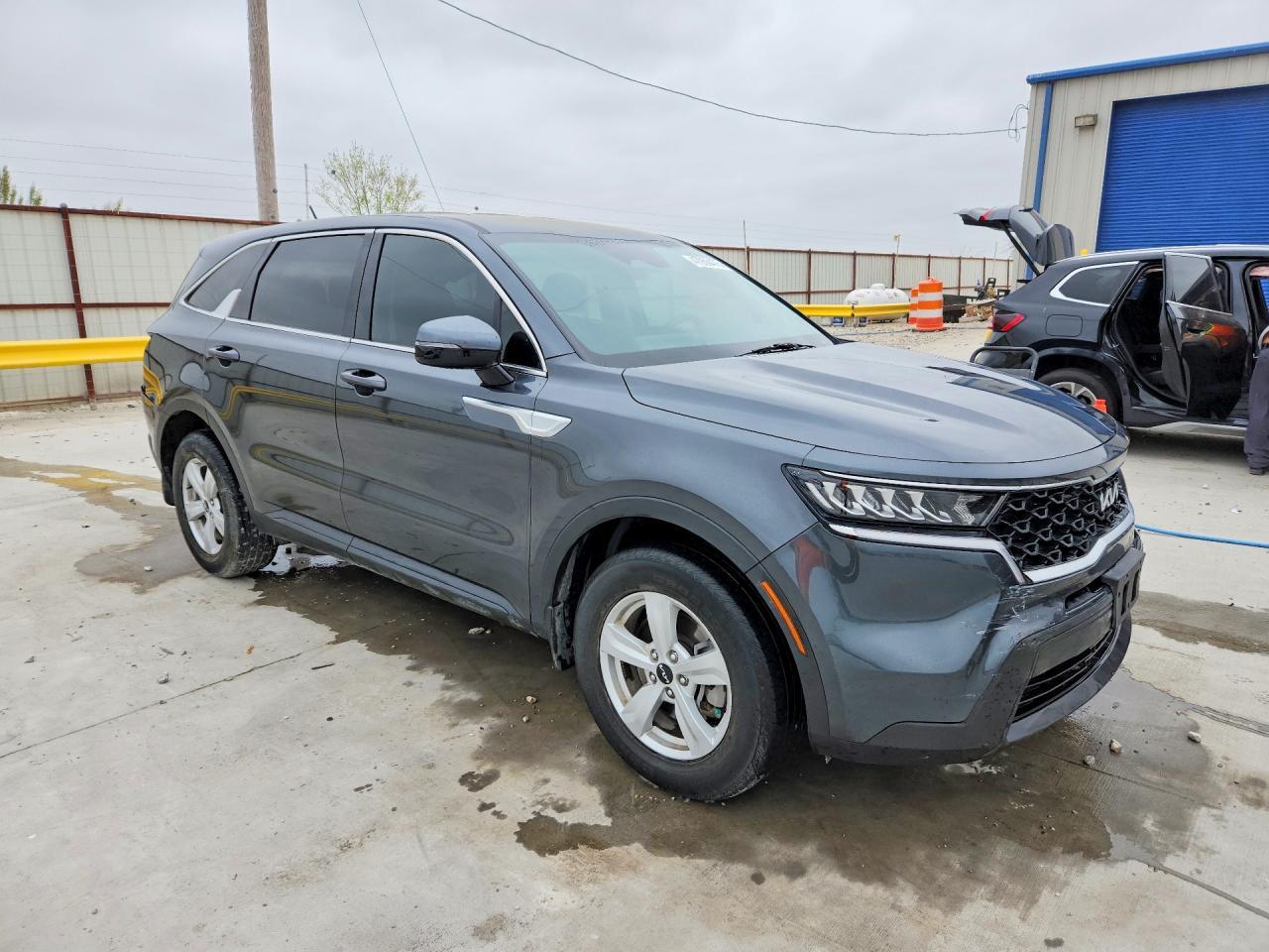 2022 Kia Sorento Lx - Фото 4