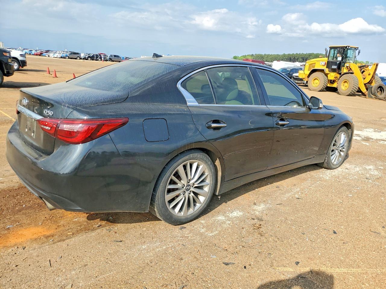 2019 Infiniti Q50 3.0T Luxe - Image 3