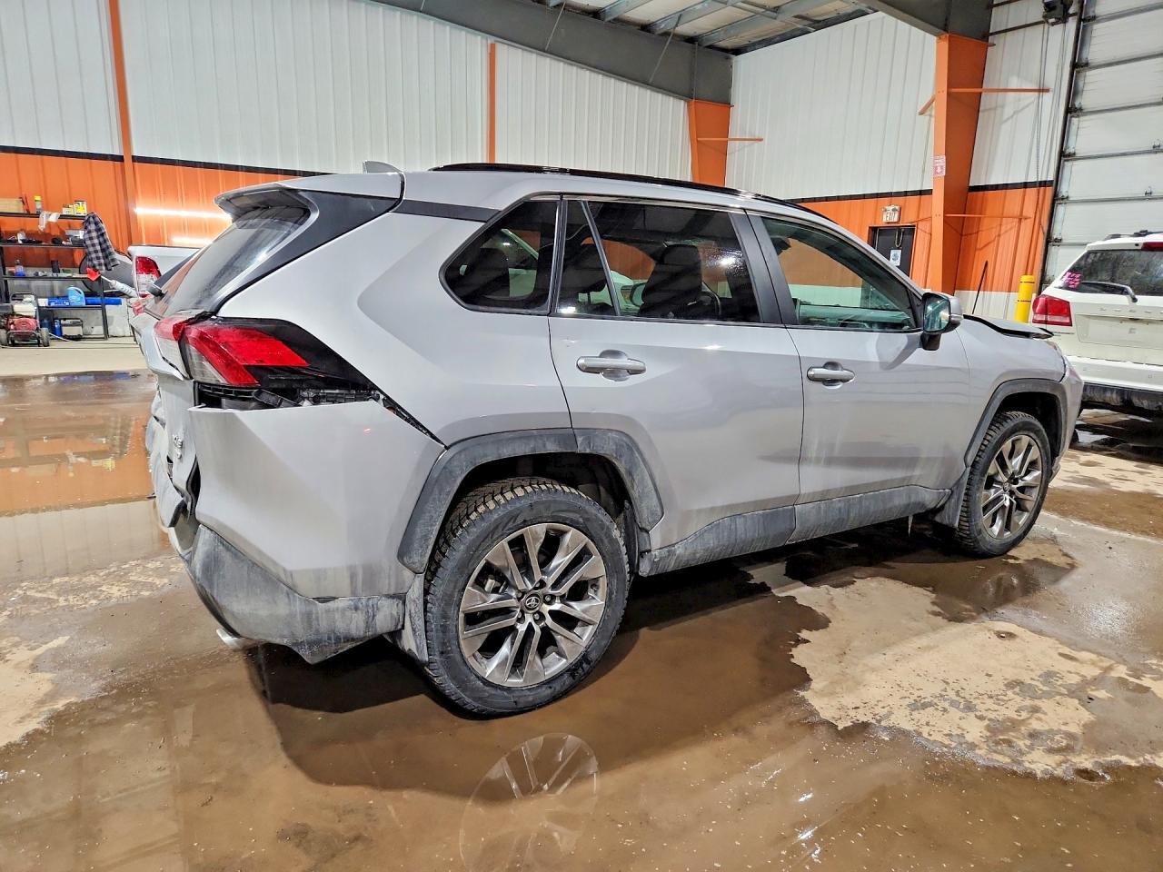 2019 Toyota Rav 4 - Image 3