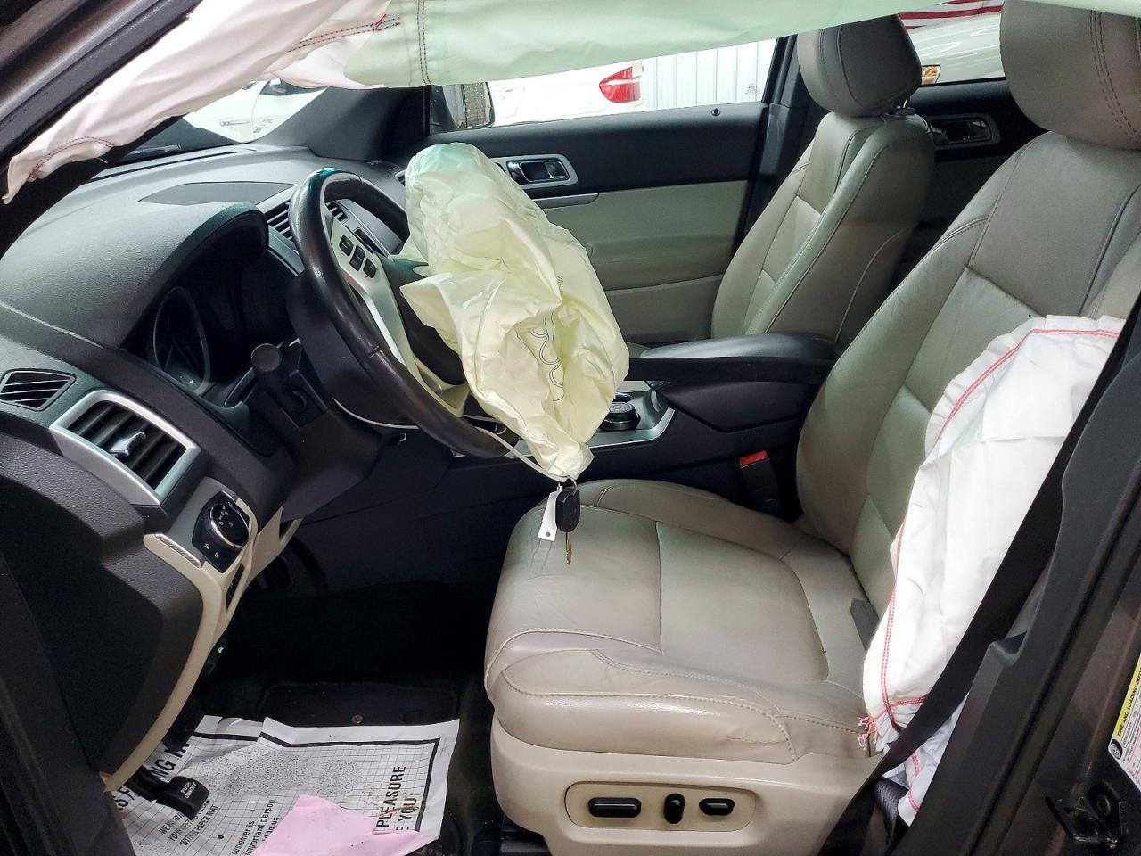 2014 Ford Explorer Xlt - Image 7