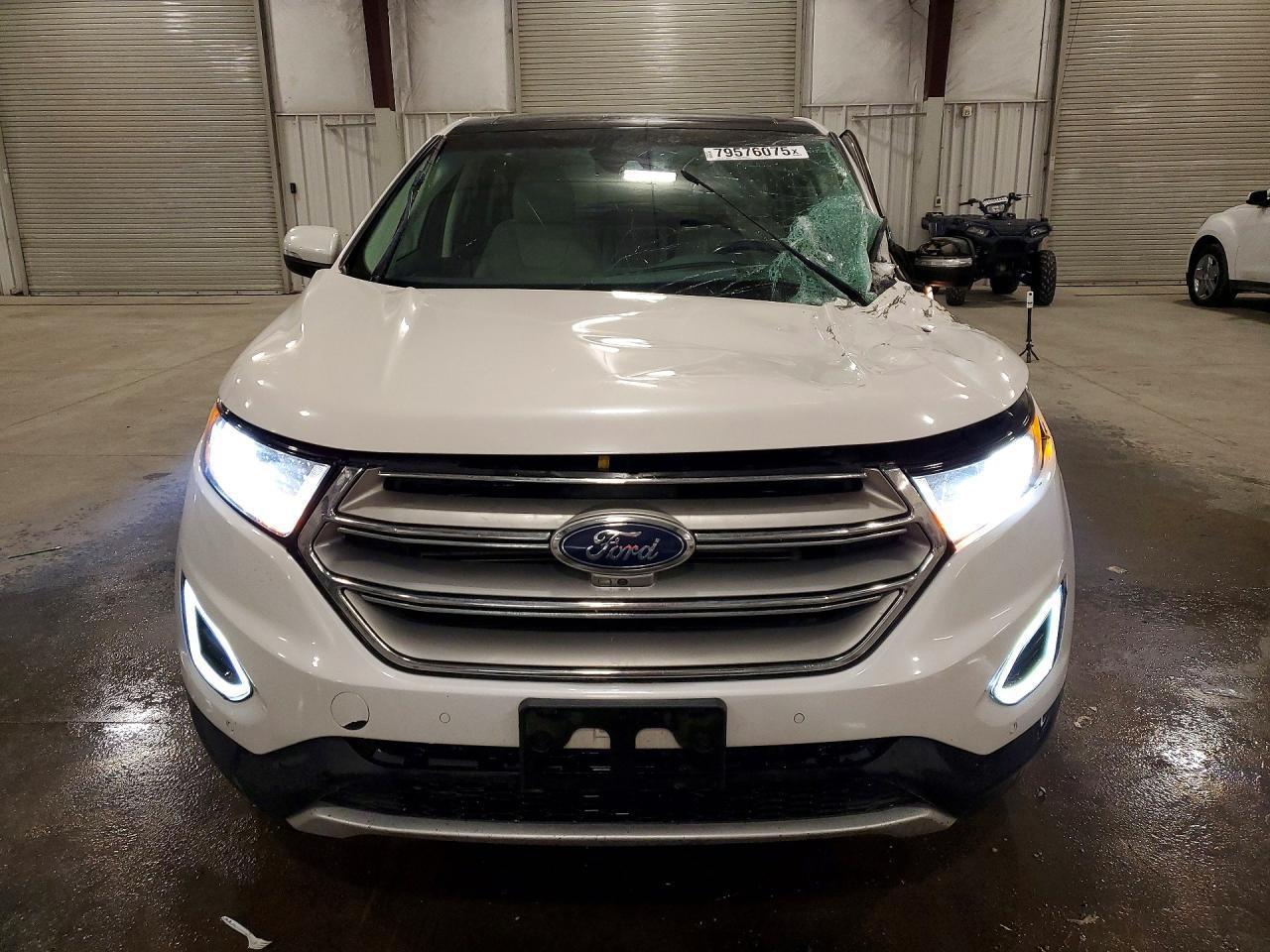 2015 Ford Edge Titanium - Image 5