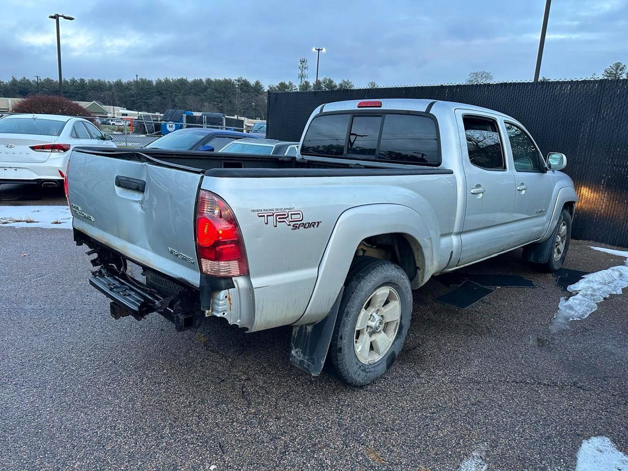 2006 Toyota Tacoma V6 - Фото 4