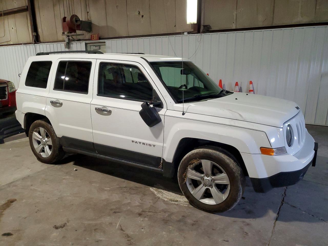 2016 Jeep Patriot Latitude - Фото 4