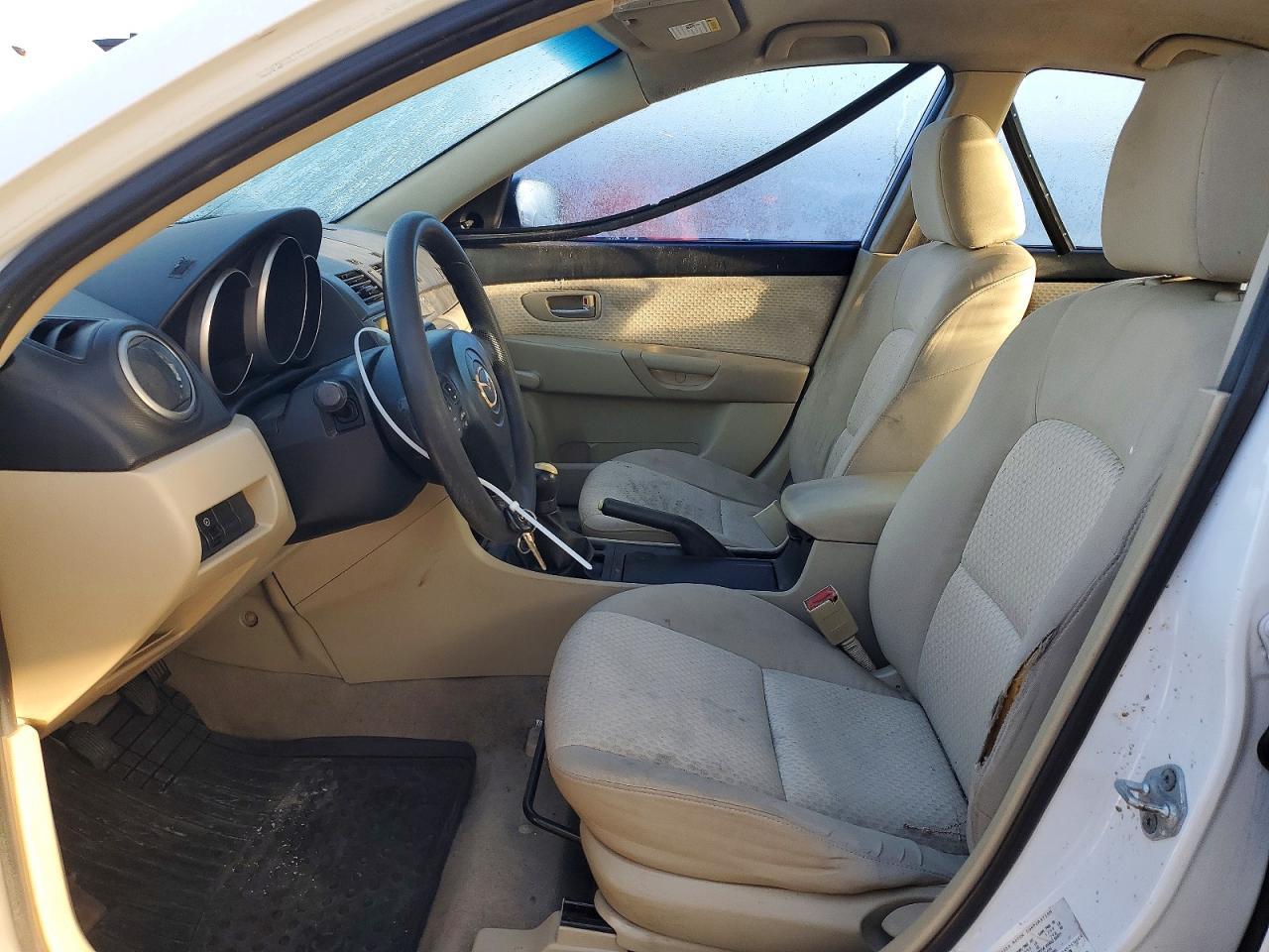 2004 Mazda 3 I - Фото 7