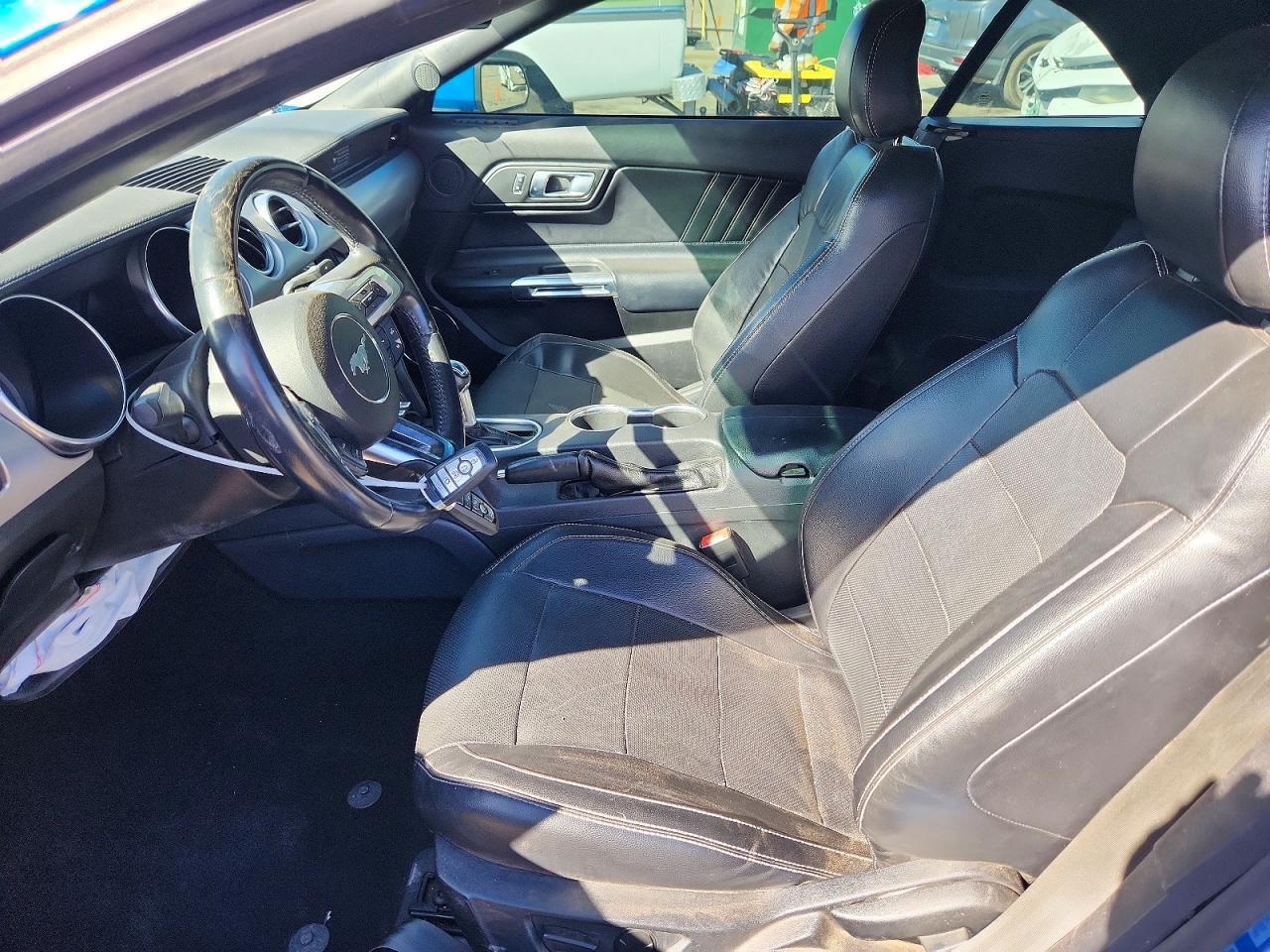 2020 Ford Mustang - Фото 7