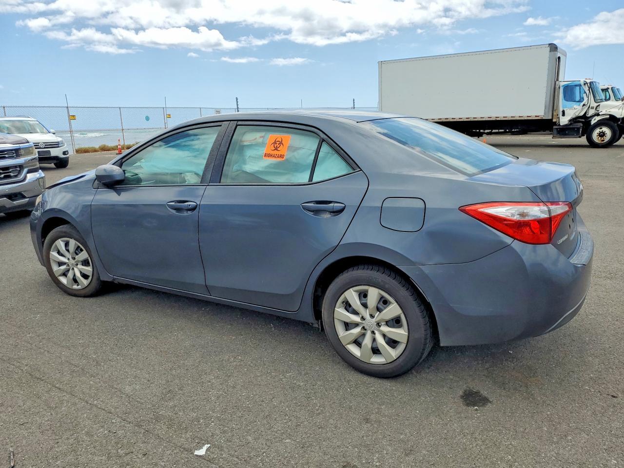 2016 Toyota Corolla Le - Image 2