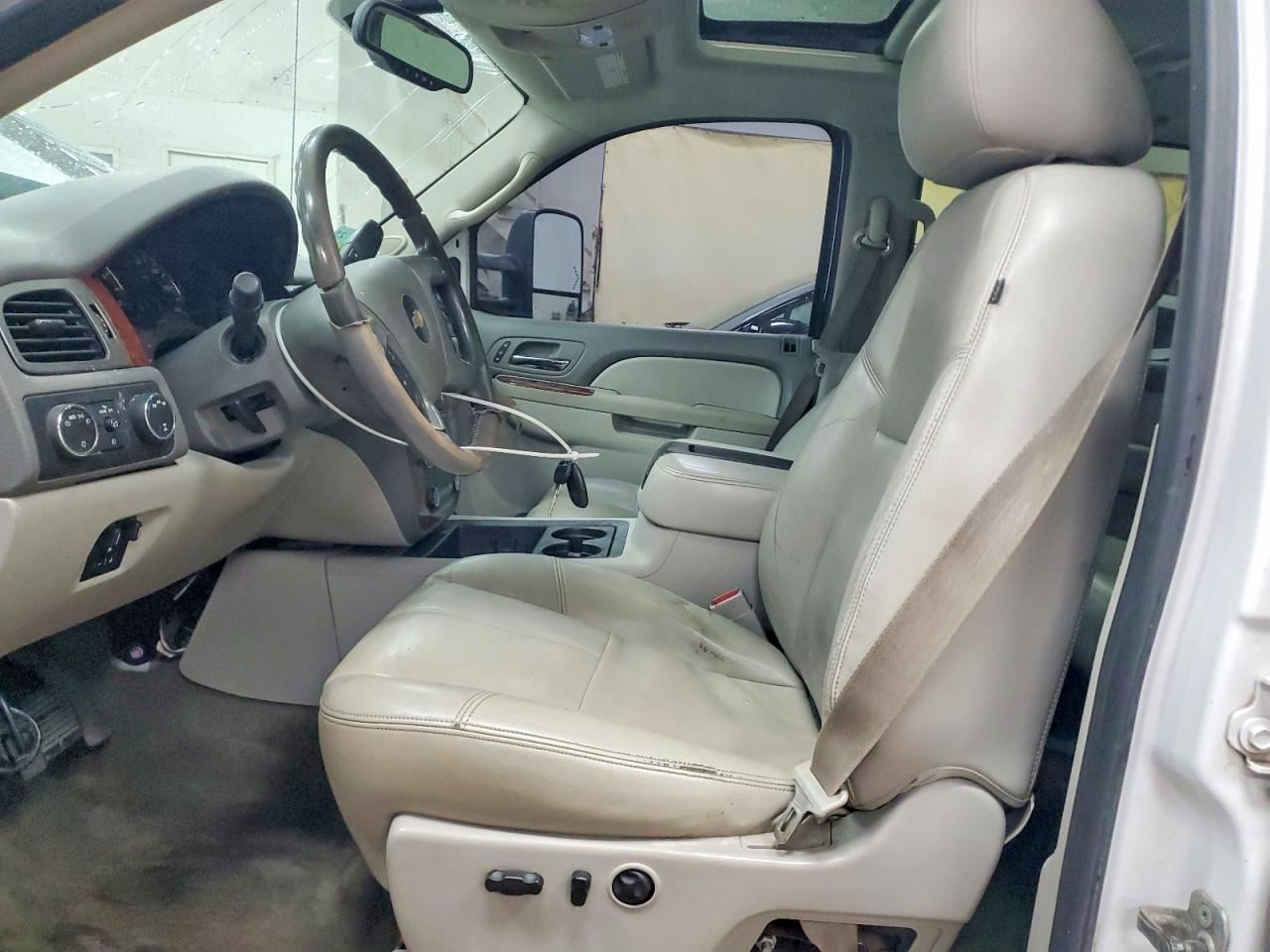 2012 Chevrolet Silverado K2500 Heavy Duty Ltz - Image 7