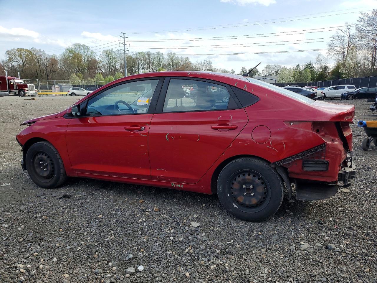 2019 Hyundai Accent Se - Фото 2
