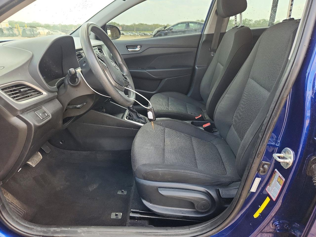 2021 Hyundai Accent Se - Фото 7