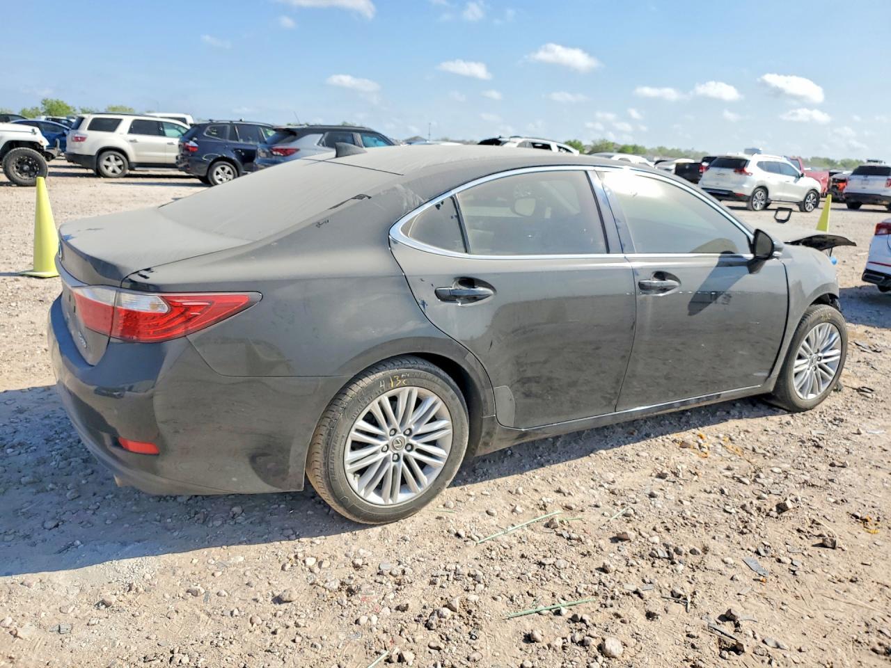 2015 Lexus Es 350 Base - Image 3