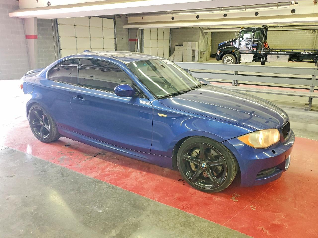 2010 BMW 135 I - Image 4