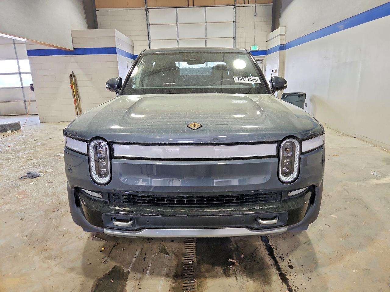 2022 Rivian R1T Adventure - Image 5